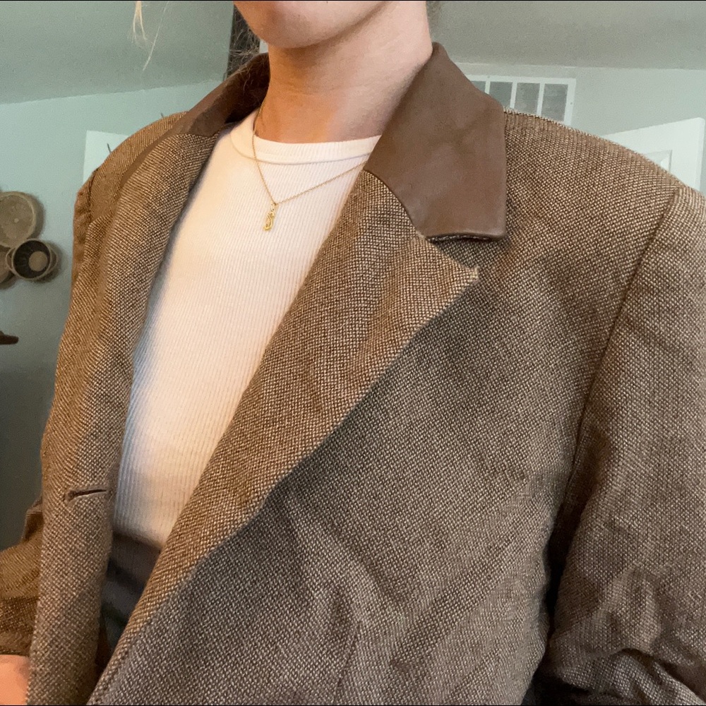 Conrad C collection blazer with leather collar